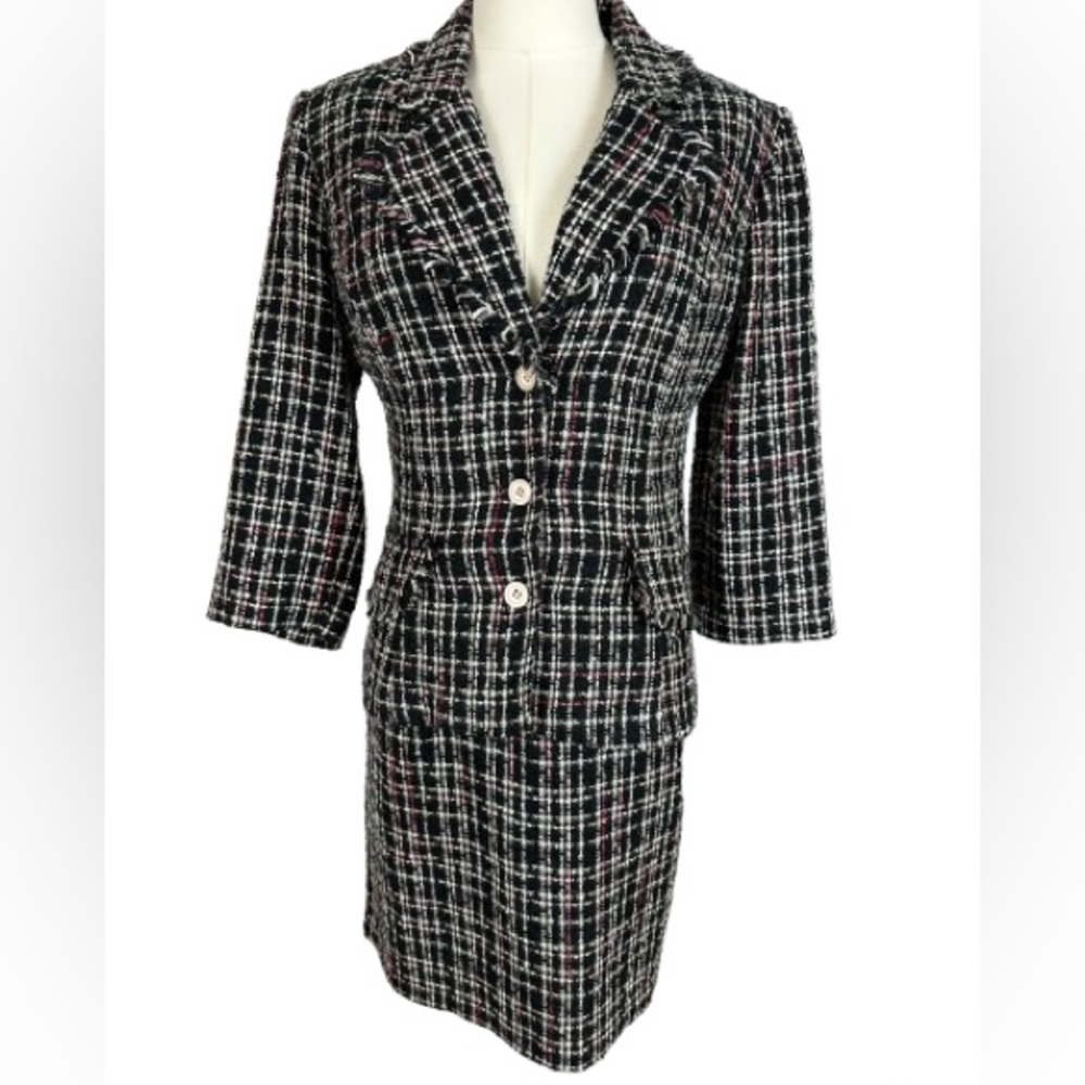 Women's Black, White & Pink Tweed Suit with Blazer and Pencil Skirt Size 10